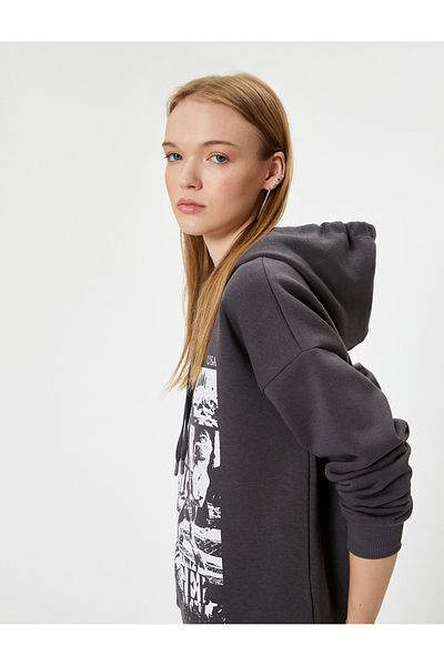 Koton Relax Fit Hooded Sweatshirt - Slogan Printed