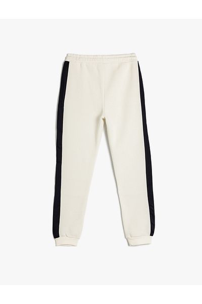Koton Jogger-Jogginghose, Taillenschnürung, Taschen, Farbblockierung, Nähdetails
