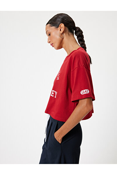 Koton Tricou crop cu imprimeu pentru colegiu - Decolteu Crew, Slim Fit, Manec...