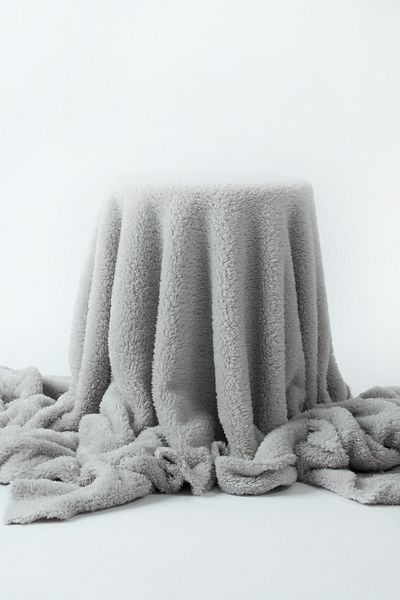 Gleamy Welsoft Grey βελούδινο ύφασμα - 1,5 μέτρα ύψος, 1,80 cm πλάτος, άνεση διπλής όψης