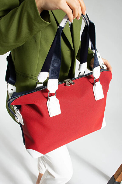 Just Polo حقيبة كتف نسائية مطبوعة بنقشة منقوشة للموسم الجديد، مناسبة للمجموعا...