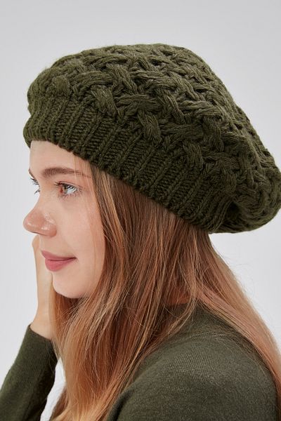 derikem Women's Winter Stylish Knitwear Painter Knitted Beret