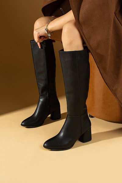 Pembe Potin Women's Black Daily New Season Comfortable Fit Below the Knee Heeled Boots