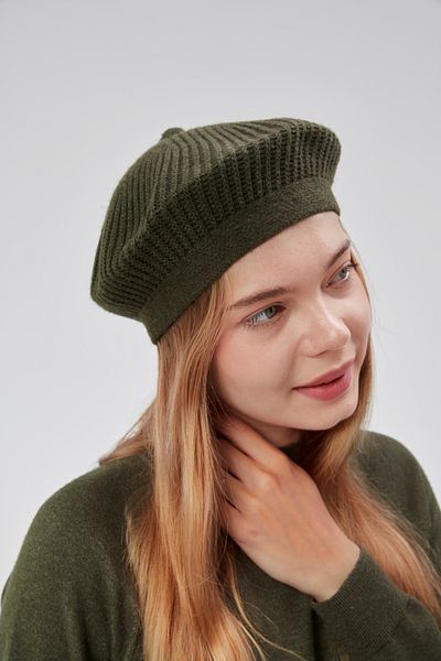 derikem Women's Winter Stylish French Painter Plain Knit Beret Hat