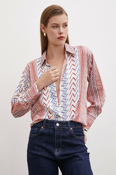 Never more Red Ethnic Drawing Patterned Shirt