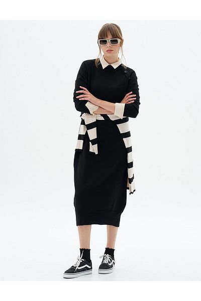 Kayra Black Knitwear Dress - Buttoned and Half Turtleneck