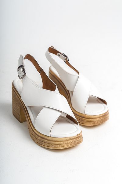 Taran Bloom Women's - Comfort Sandals with Thick Heel and Cross Detail