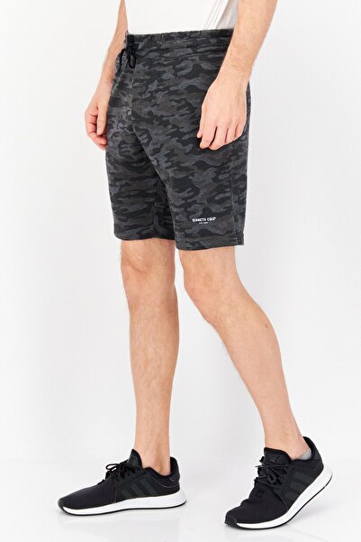 Kenneth Cole Men Drawstring Camouflage Basic Shorts, Multicolor