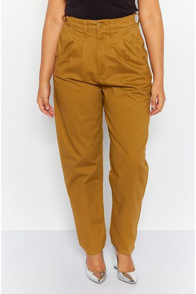 Levi's Women Regular Fit Plain Tapered Pants, Tan