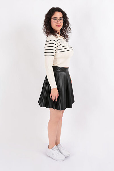 Hadise D7967 Fusta din piele plisata