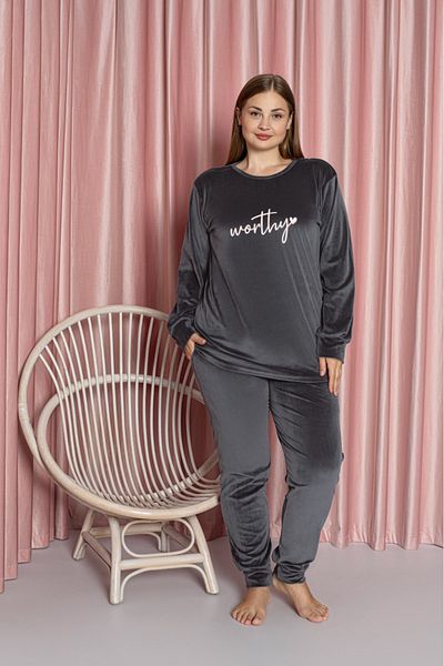 Lady Gray Plus Size Velvet Pajama Set