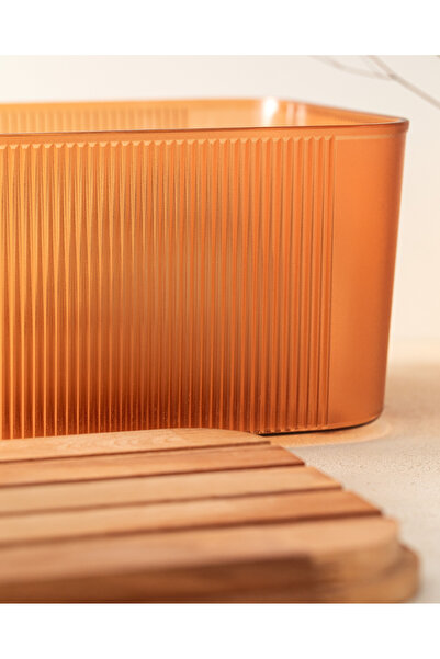 Madame Coco Eolya Wooden Bread Box with Lid