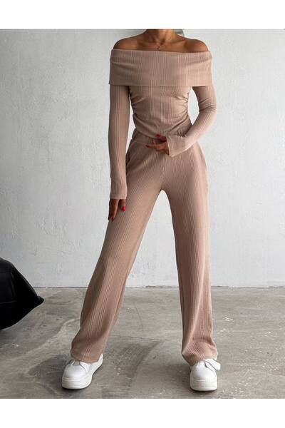 AYKA WEAR Madonna Collar Side Gathered Double Set