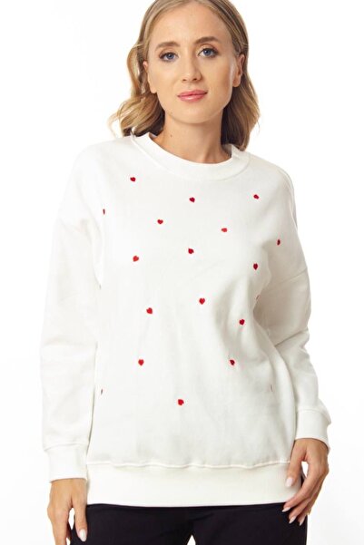 Ded COLLECTION Дамски ежедневен бял суитшърт с червени сърца и кръгло деколте