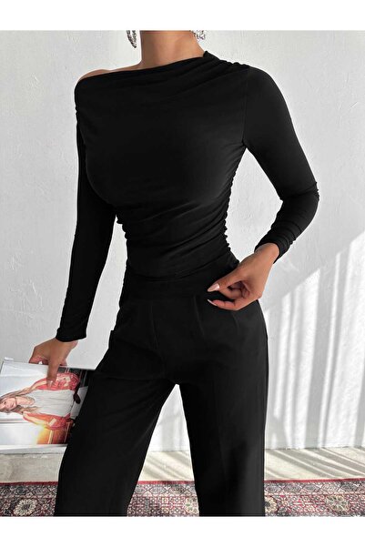 aytenli بلوزة قصيرة من القماش الرملي بأكمام طويلة ورقبة قارب غير متماثلة