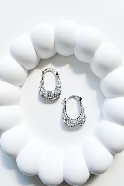 Pretty أقراط نموذج بيضاوي