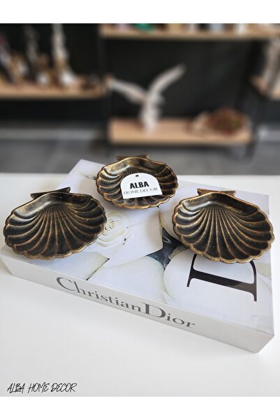 Home Üç Adet Deniz Kabuğu Takı ve Sunum Tabağı.