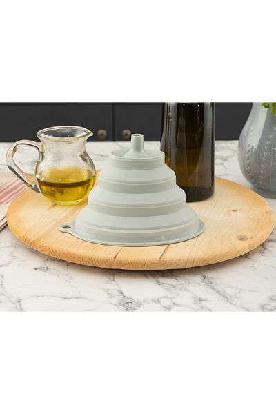 Madame Coco Accordion Funnel - Quotidien Use