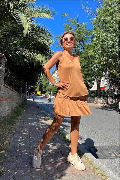 BEBE PLUS Pleated Elastic Waist Skirt