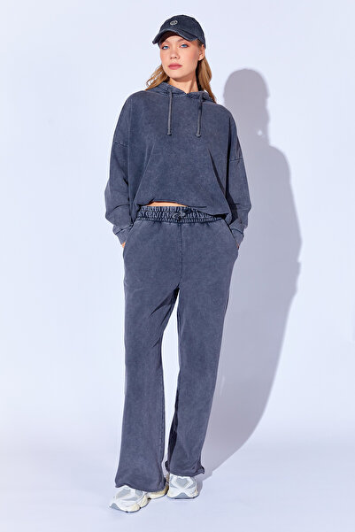 Manche Pantalon de damă cu trei fire groase, cu spălare decolorată, cu efect ...