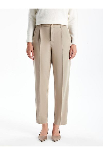LC Waikiki Γυναικείο παντελόνι LCWAIKIKI Classic Beige Loose Fit