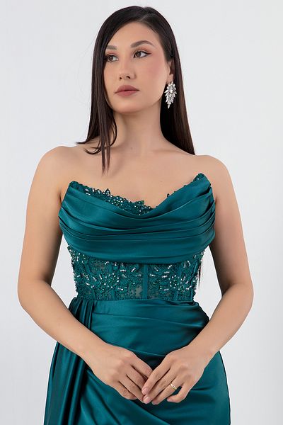 PULLIMM Rochie din satin cu decolteu bijuterie fără bretele SB6019