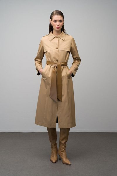 Olcay Leder Detaillierte wasserabweisende Eigenschaften Gefütterter langer Trenchcoat KAMEL 6636