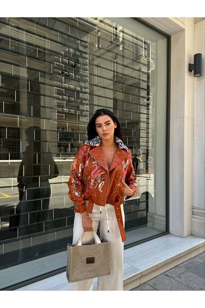 Borceelle Brave Zebra Collar Jacket with Graffiti Spirit