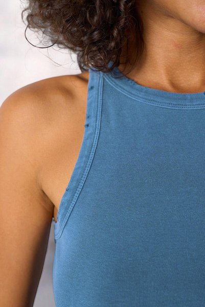 Ravencia Women's Indigo Strappy Ripped Detailed Athlete Blouse