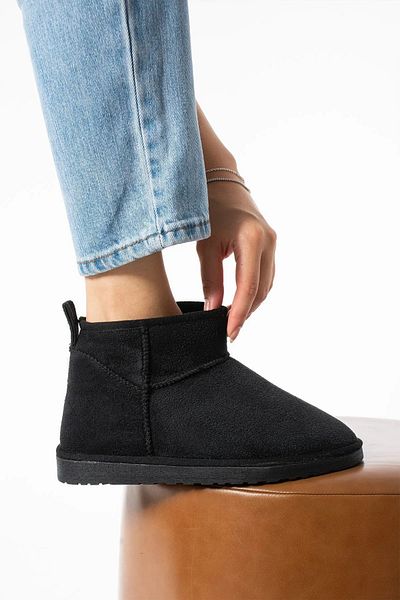 Öner Shoes Women's Mini Black Suede Ankle Boots with Fur Inside Are Narrow Fit