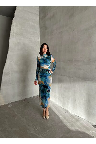 ELBEY Dijital Baskı Büzgü Detaylı Bisiklet Yaka Uzun Kollu Tül Elbise