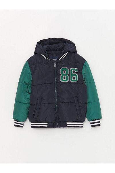 LC Waikiki Chlapecký péřový kabát s kapucí LCWK