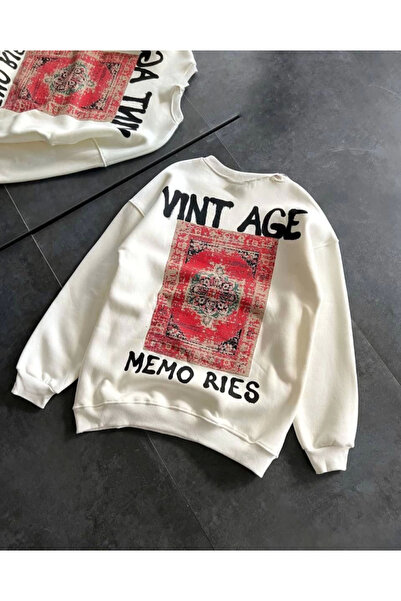 Deridün Yıldız Shoes    سويت شيرت كبير الحجم برقبة دائرية وثلاثة خيوط - أبيض