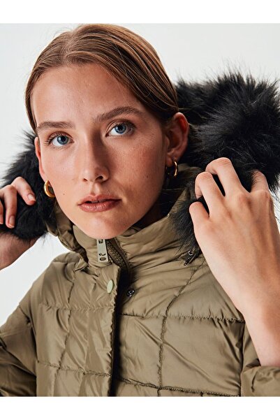 Ltb Belted Puffer Green Jacket