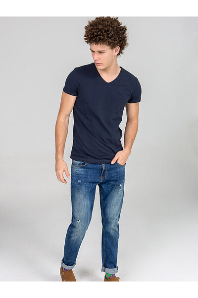 Ltb تي شيرت باللون الأزرق الداكن برقبة على شكل حرف V