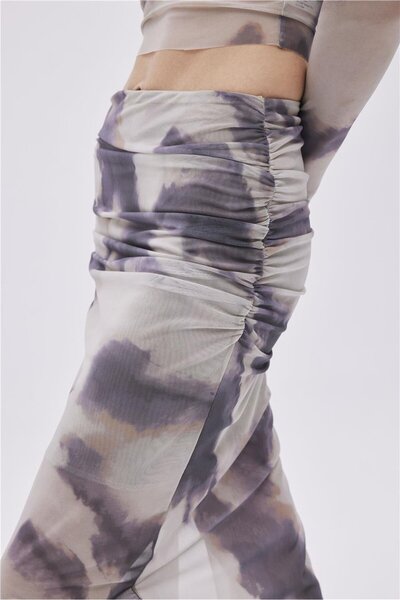 SHERIN Μπεζ ντραπέ Λεπτομερής μίντι τούλινη φούστα