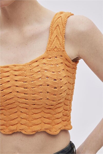 SHERIN Orange Knitwear Crop Top