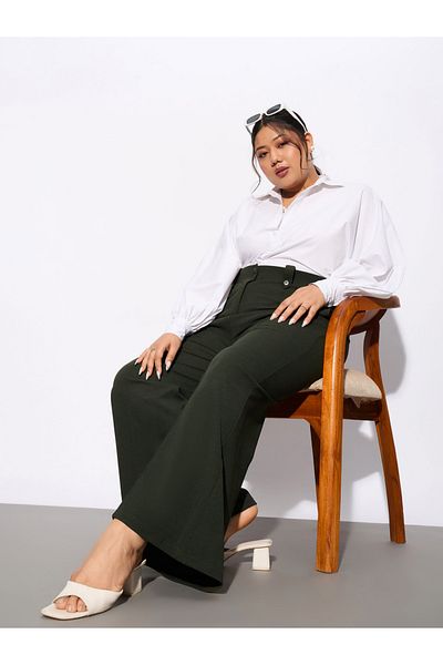 Sassafras By Styli Plus Front Loop Detail Bell Bottom Pants