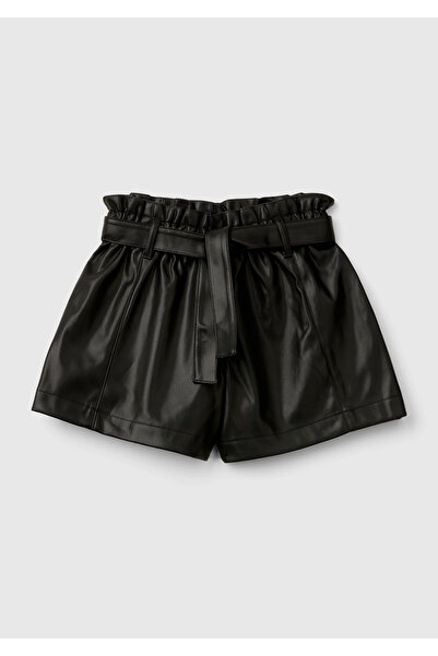 United Colors of Benetton Pantaloni scurți din piele artificială pentru fete, cu talie elastică, cu curea, cu nervuri