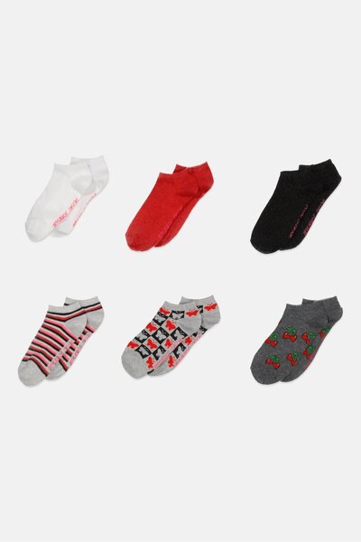 Betsey Johnson Women 6 Pair All Over Printed Low Cut Socks, Grey Combo