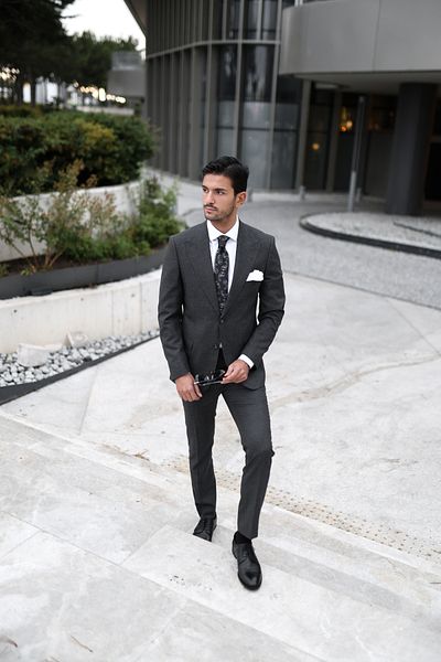 AEK FIORE Men's Smoked Suit