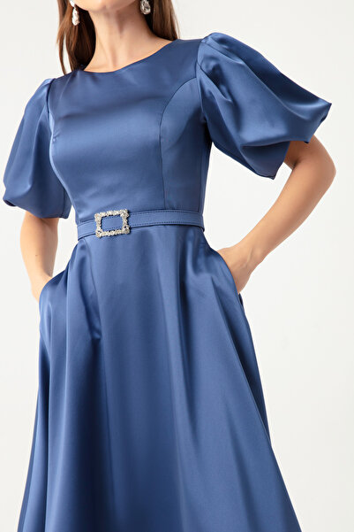 Lafaba Жіноча вечірня атласна міні-сукня з повітряними рукавами з поясом в стилі індиго