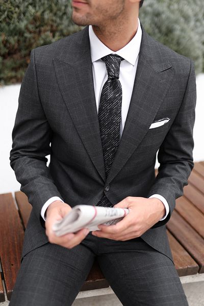 AEK FIORE Men's Smoked Plaid Suit