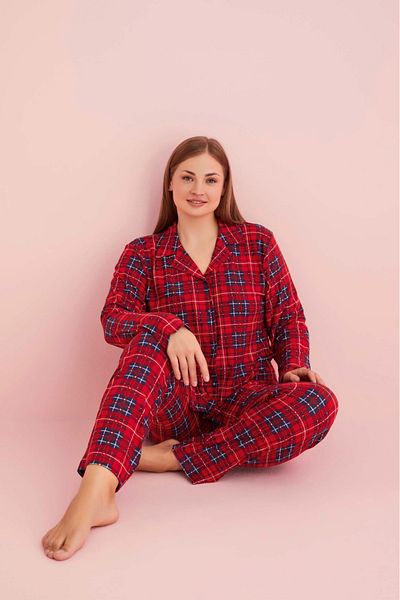 Temporium Women's Plus Size Buttoned Long Sleeve Suede Pajamas Set