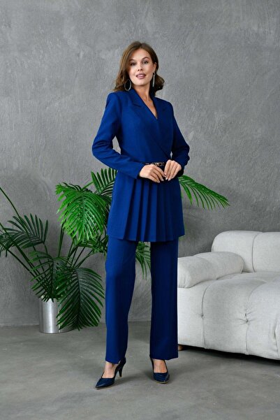nodilife Toka Detaylı Pileli Kadın Takım Elbise Lacivert