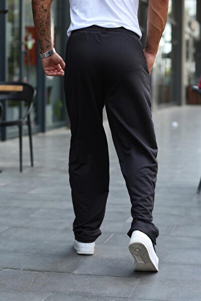 UYN SPORT Černá tepláková souprava z česané bavlny s rovným střihem