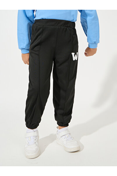 Styli Letter Applique Lightweight Joggers
