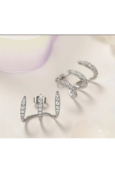 Butik أقراط بتصميم مخلب أنيق