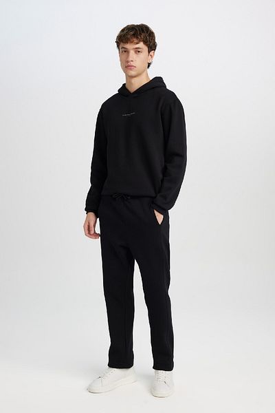 DeFacto Jogginghose mit normaler Passform, elastische Taille, einfache gerade Tasche, gerades Bein D9707ax24au