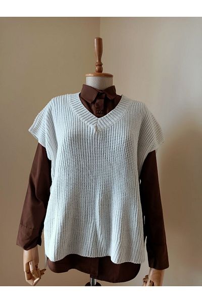 Butik İnci Wears V-Neck Ecru Suveteti